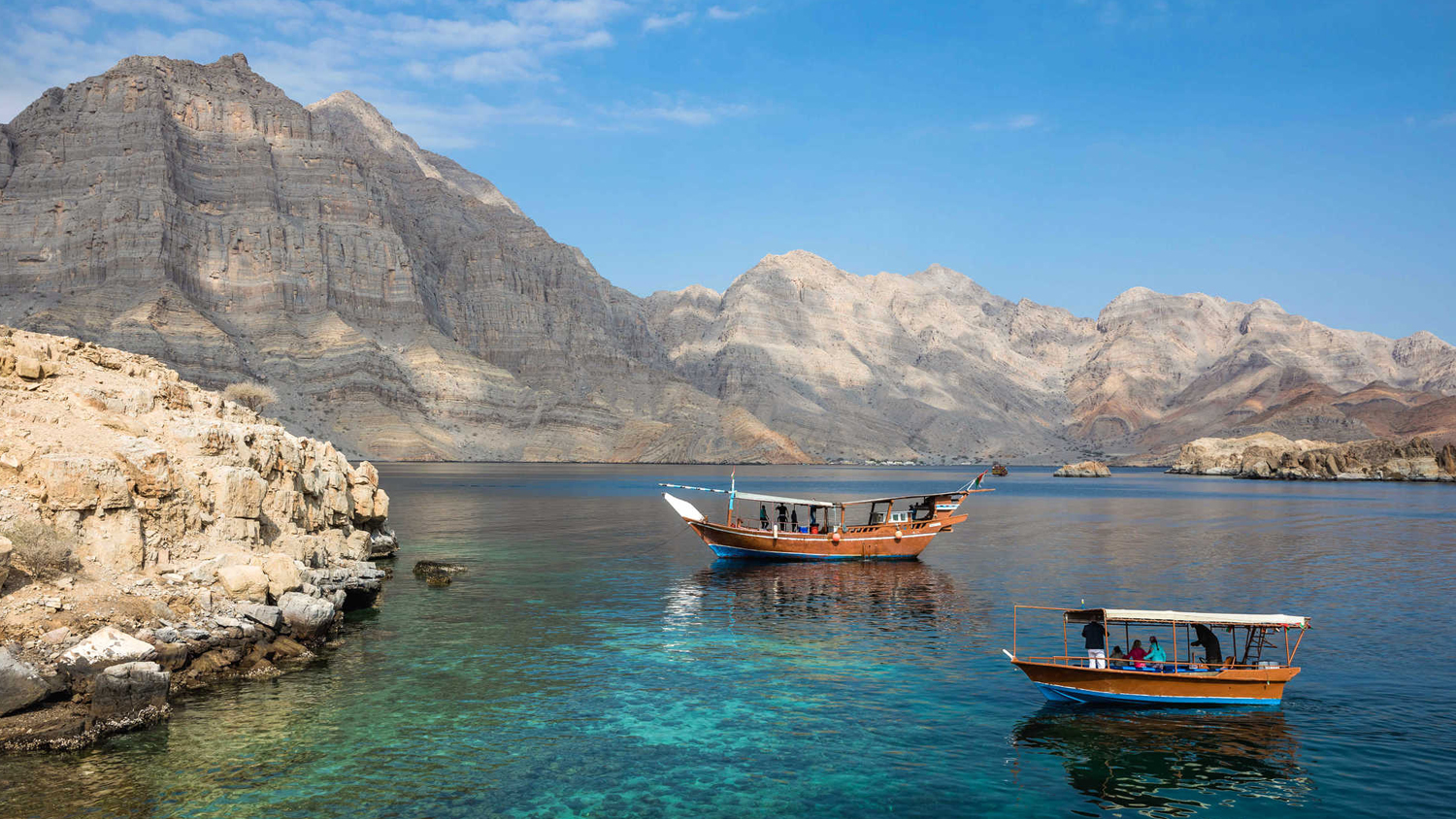 Discover-the-Essence-of-Oman-16
